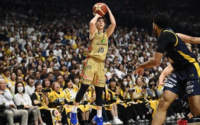 ビッグショットで勝利を呼び込んだ琉球の荒川颯…GAME3へは「去年足りなかったあと1勝を」