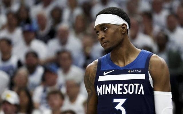 ウルブズの守備巧者マクダニエルズをエースが称賛「僕らの守備は彼から始まっていく」