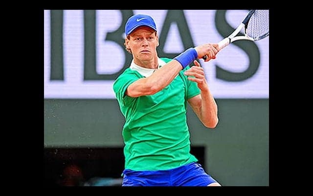  シナー 6年連続初戦突破 