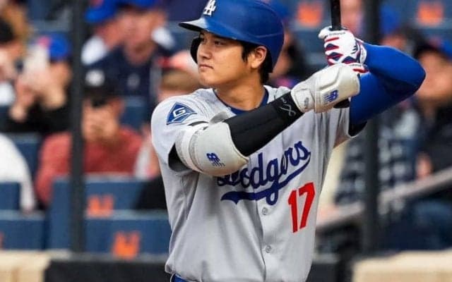 異次元の“50-35”ですら「最低ライン」　予測を麻痺させる大谷翔平の“大打者超え”の可能性を米記者が強調