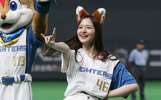 エスコンに降り立つ美女軍団「絶対かわいい」　 3日前に突如発表も…ファン興奮「神イベ中の神イベ」