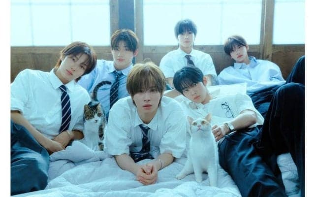 韓国アイドルが始球式登場　超人気グループの“弟分”…場内盛り上げる「とても嬉しい」