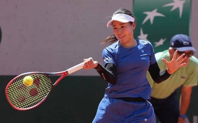 日比野菜緒がグランドスラムで4年ぶりの白星！内島萌夏との日本人対決を制して2回戦へ[全仏オープン]