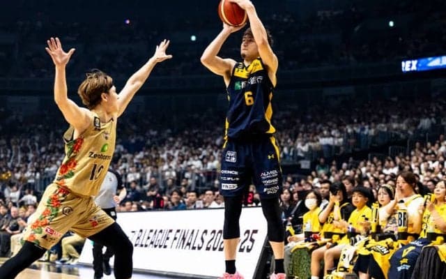 宇都宮が3年ぶり3度目のBリーグ優勝…比江島V弾、劣勢を跳ね返し琉球に逆転勝ち