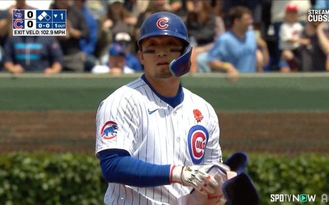 今度は逆方向！ 鈴木誠也、強烈“ラインドライブ”打球でスタンドが一気に沸騰「連日、大活躍してる」右越え二塁打へ称賛続々