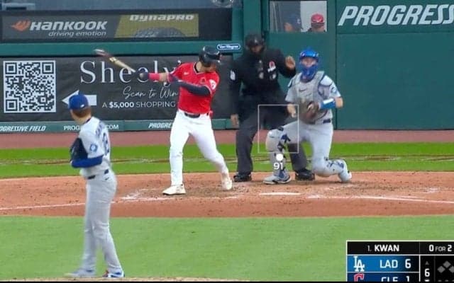 え、なんで…！？ 山本由伸、ビックリ魔球で“打者に異変”「これはヤバい」気づいたらボールが通過… “リトル・イチロー”が空振り三振で様子がおかしくなる