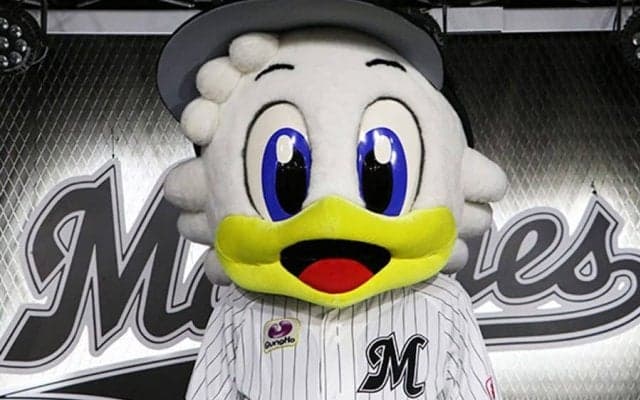 苦手なことはダイエット、平和主義の右投げ右打ち…ロッテの人気マスコットに一問一答