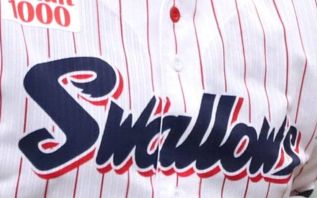 ヤクルト石山が100ホールド&100セーブの快挙達成！苦しむ88年世代の中で防御率1.10の快投ぶり！