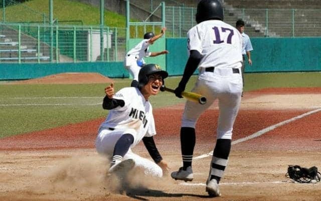 三重が11年ぶりV、津田学園との同県決戦制する　春季東海高校野球