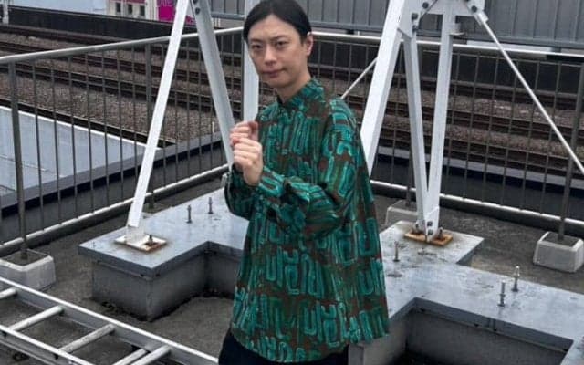 「太田光代社長には怒られました」ピン芸人、あさひが語る「思い出のダービー馬」