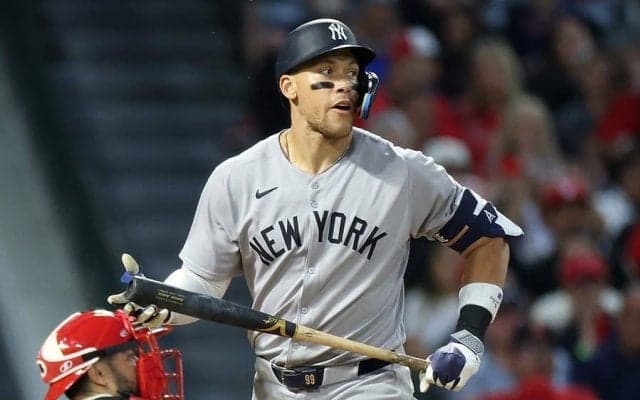 ヤ軍ファンが憤慨…ジャッジへの2打席連続敬遠は「マジで臆病者だな」　エ軍戦で騒然