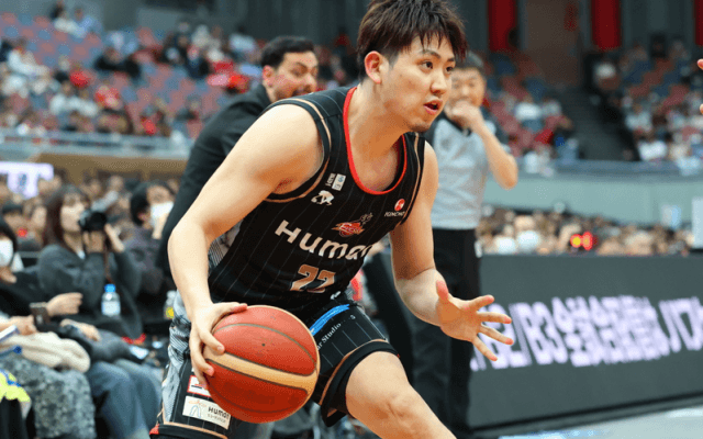 飯尾文哉が地元大阪を離れ島根に移籍…「チームの勝利に貢献したい」