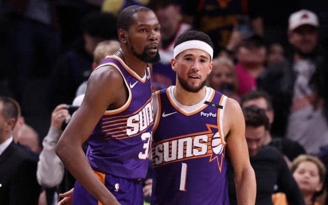 今季ウェスト11位へ低迷したサンズ…新たな指揮官の候補に浮上する5名とは？