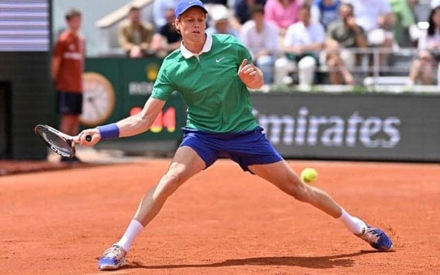 世界1位シナー、今大会で引退表明のガスケを破り2年連続3回戦進出[全仏オープン]