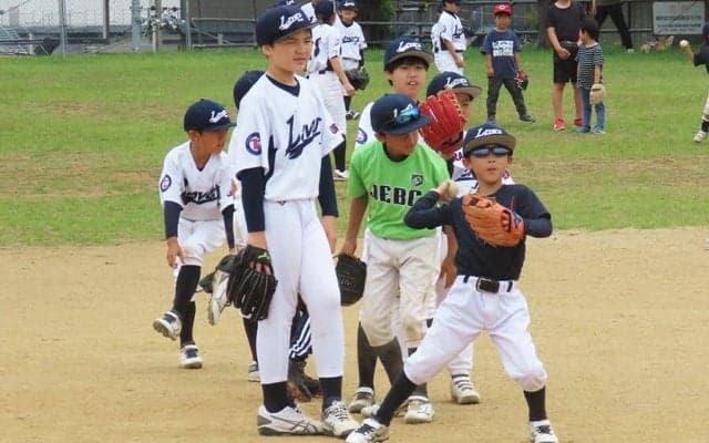 練習準備で表情曇る子「テンションだだ下がりで…」　旧態依然に切り込む“母目線”改革