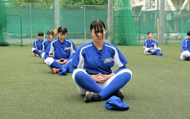 女子も「甲子園」が聖地に　斎藤佑樹が感じた課題とは