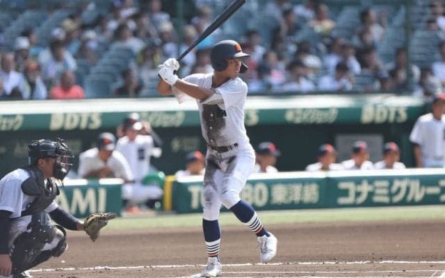 大学選手権出場の九産大が新入生を公開！東海大福岡の大型右腕、宮崎商のセカンドなど九州地区の逸材が入部