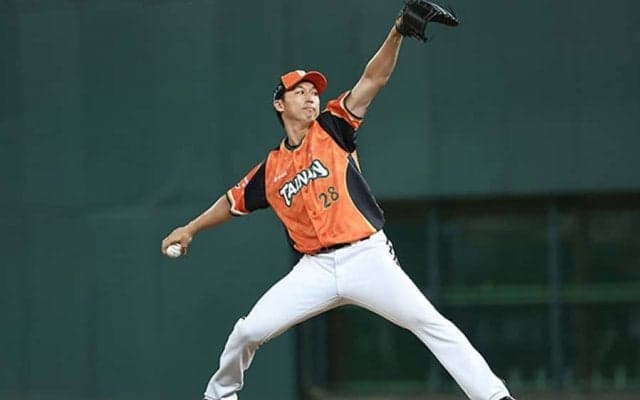 36歳で掴んだ“居場所”　紆余曲折の野球人生…台湾に認められた右腕の生き様