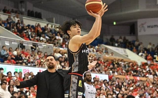 先発ガードの牧隼利が大阪と契約継続「悔しさと文化をつなげ、新たなステージへ」