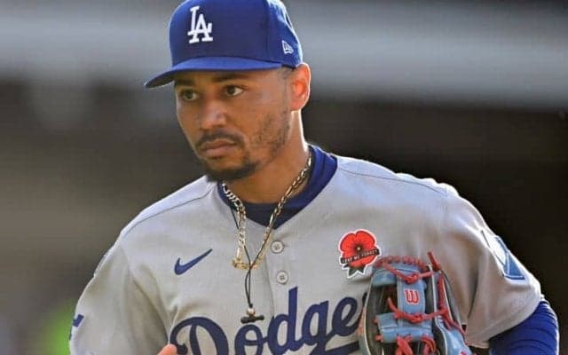 ベッツ、骨折の原因は「暗闇でのトイレ」　靴すら履けぬ離脱理由に本人は嘆きも、ド軍は長期離脱回避で安堵か