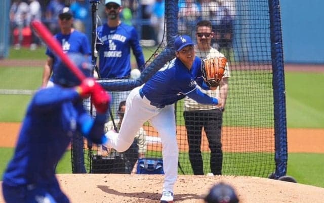 大谷翔平は「いい状態」　捕手は太鼓判…最速156キロ剛速球でバット粉砕＆見逃し三振