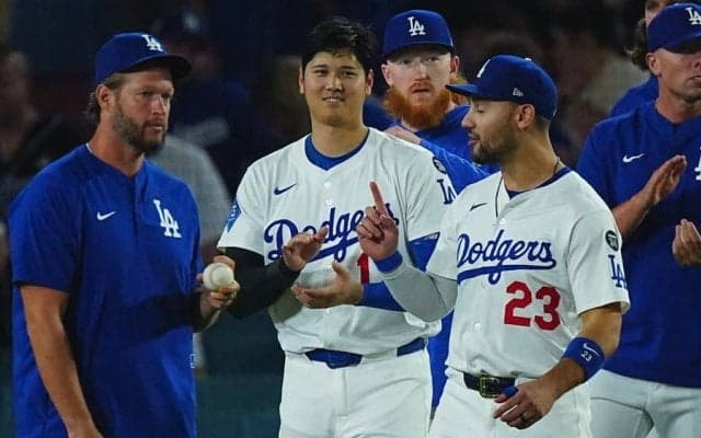 記者殺到で会見入れず「oh…」　米記者ため息、大谷vsジャッジで“異例の光景”