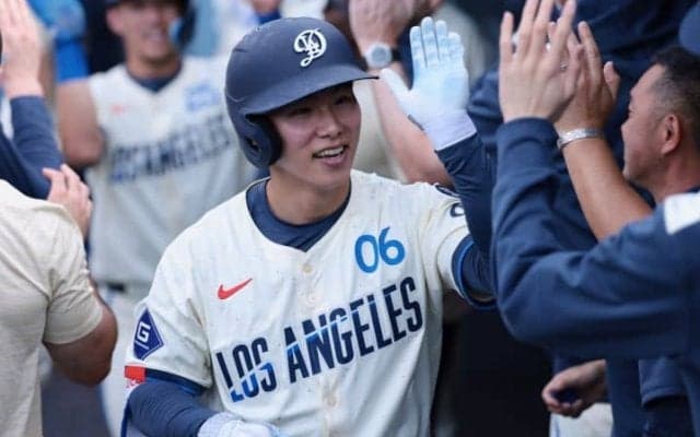 キム・ヘソンは「ベンチに置くことができない選手」“攻守”で輝き放ち「とんでもない1日を過ごしている」米記者が絶賛