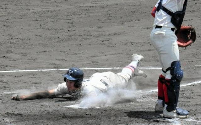 東洋大姫路が春季近畿大会で37年ぶり4度目の優勝　近畿で秋春連覇