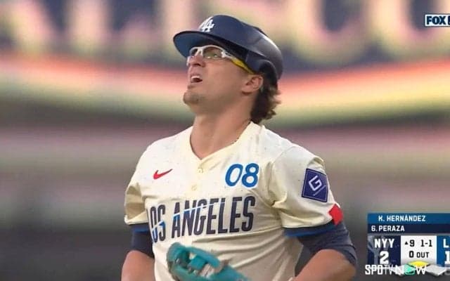 「防御率0.00」！？“お祭り男”キケ・ヘルナンデスの守護神ぶりにファン歓喜「キケにセーブついとる」「もう立派な二刀流」