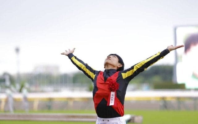 【日本ダービー】北村友「重圧は感じていました」クロワデュノールが3歳馬の頂点に輝く