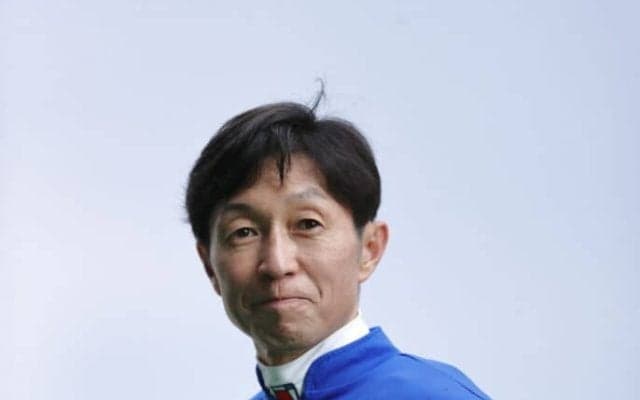 【目黒記念】武豊39年連続重賞V「バテないタイプ」アドマイヤテラで快勝