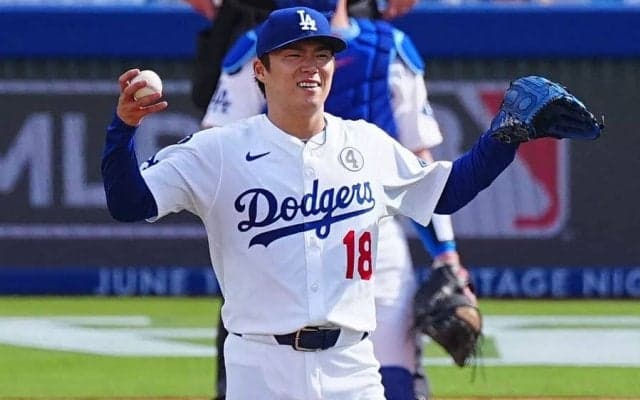 山本由伸、ベンチでの姿に同情の声「負担は計りしれない」　“不完全”なスター軍団、のしかかる重圧