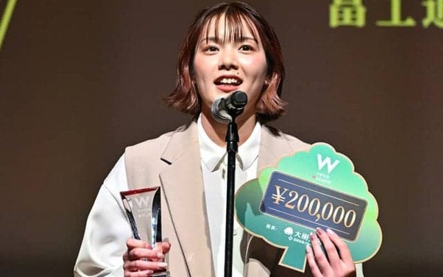 移籍1年目でベスト6thマンを受賞した富士通レッドウェーブ・宮下希保…「成長できた1年でした」