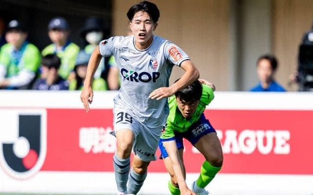 【サッカー日本代表】大抜擢された18歳・佐藤龍之介の可能性「成長するチャンス」