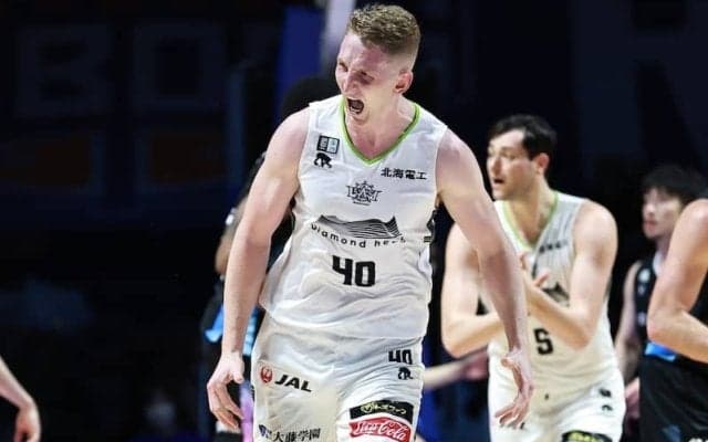 リバウンド王のトーマス・ウェルシュがサンロッカーズ渋谷へ「最高のシーズンにするために全力を尽くします！」