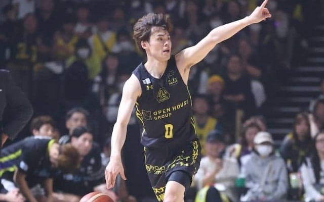 群馬クレインサンダーズ、藤井祐眞が在籍2季目へ「群馬一丸！！！」…辻直人に続いて契約継続