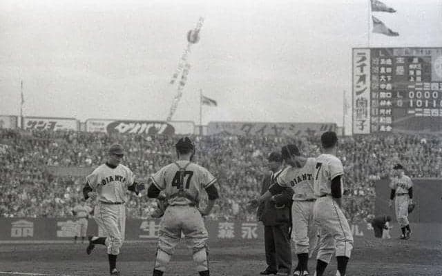 阪神ファンでも「別格」だった長嶋さん　東京ドームに追悼客が続々と