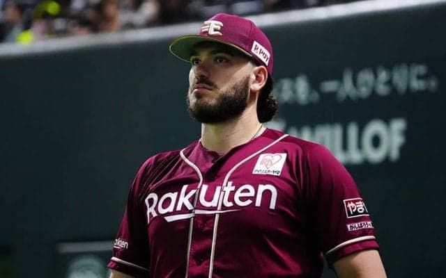 楽天で防御率6点台→韓国で投手3冠の無双　元助っ人右腕が激変、異国で“最強投手”に君臨