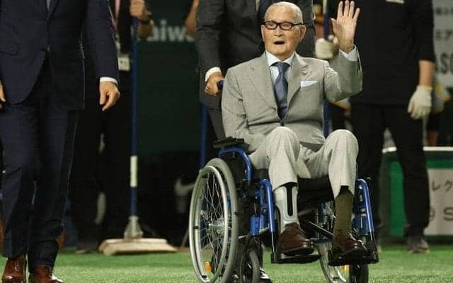 長嶋茂雄さん、リハビリする姿を隠さず　同じ脳梗塞の患者たちが感謝