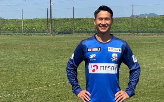 「引退」への気持ちが固まっていた34歳・元日本代表MFの考えを一変させた家族の言葉「心の炎が燃え上がった」
