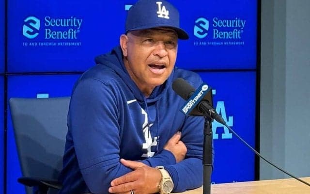 ロバーツ監督が明かした大谷の長女への“ポルシェ”贈呈　記者の質問に上機嫌「もう見たの!?」