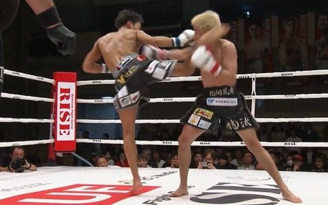 「空手やばっ」「これは本物」17歳新人、衝撃の“一撃”ハイKO 「ミルコのハイだな…」技術と破壊力に驚きの声