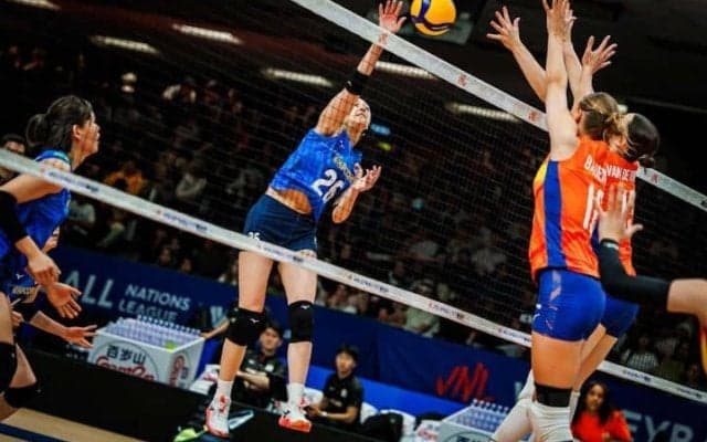 【女子バレー】古賀紗理那の“魂”を受け継ぐエース候補が躍動！　新体制初戦で佐藤淑乃が見せた大きな可能性