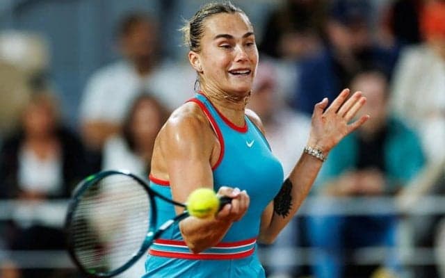 世界1位サバレンカ、史上初の大会4連覇を狙ったシフィオンテクとの熱戦を制して決勝進出[全仏オープン]