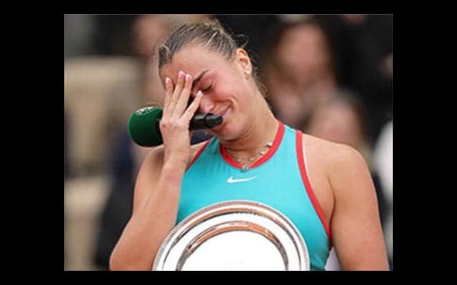  世界1位 準Vに涙「本当に辛い」 