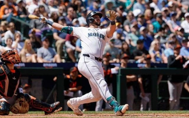 大谷翔平5戦ノーアーチの裏で…152億円男がブチかました25号　2本差で“トップ”独走