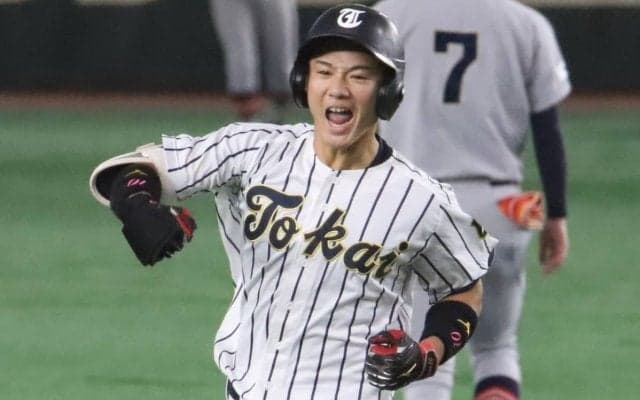 東海大・大塚が先制弾含む3安打の活躍！軽快な守備に盗塁も決め｢大学生No.1遊撃手｣の実力示す【大学選手権】