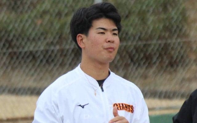 ドラ2左腕が復活！巨人の期待のサウスポーが支配下復帰！