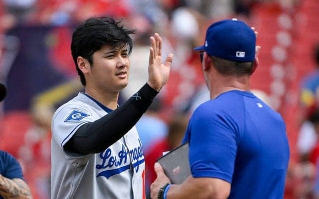 大谷翔平を巡り…敵地でも勃発する争奪戦「ショウヘイ!!」　視線独り占めの光景