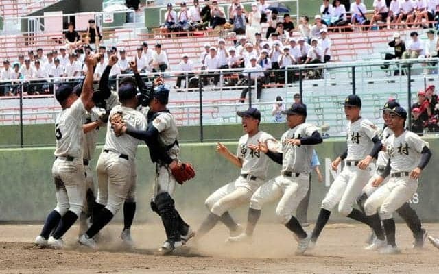 攻守にまとまる神村学園、追う出水中央、鹿屋中央ら　鹿児島大会展望